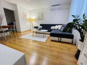 Golden Key Apartment